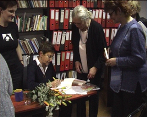 Jiřina Šiklová představila v knihovně Gender Studies svou novou knihu Deník staré paní
