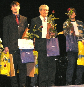 Uprostřed oceněných dobrovolníků  - Jaroslav Hamerník