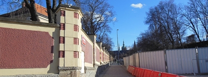 Ulice U Prašného mostu na starším snímku. Foto: PatrikPaprika Wikimeda Commons