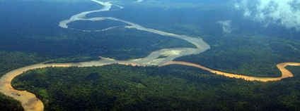 Řeka Tambopata v povodí Madre de Dios. Foto: David Almeida Flickr