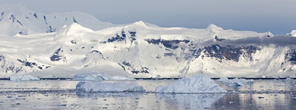 Pobřeží Antarktidy Foto: Depositphotos