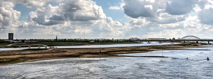Řeka Waal a kanály v Nizozemí Foto: Depositphotos