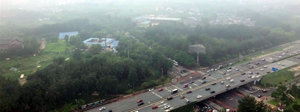 Peking zahalený ve smogu Foto: Depositphotos