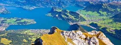 Lucernské jezero ve Švýcarsku Foto: Depositphotos