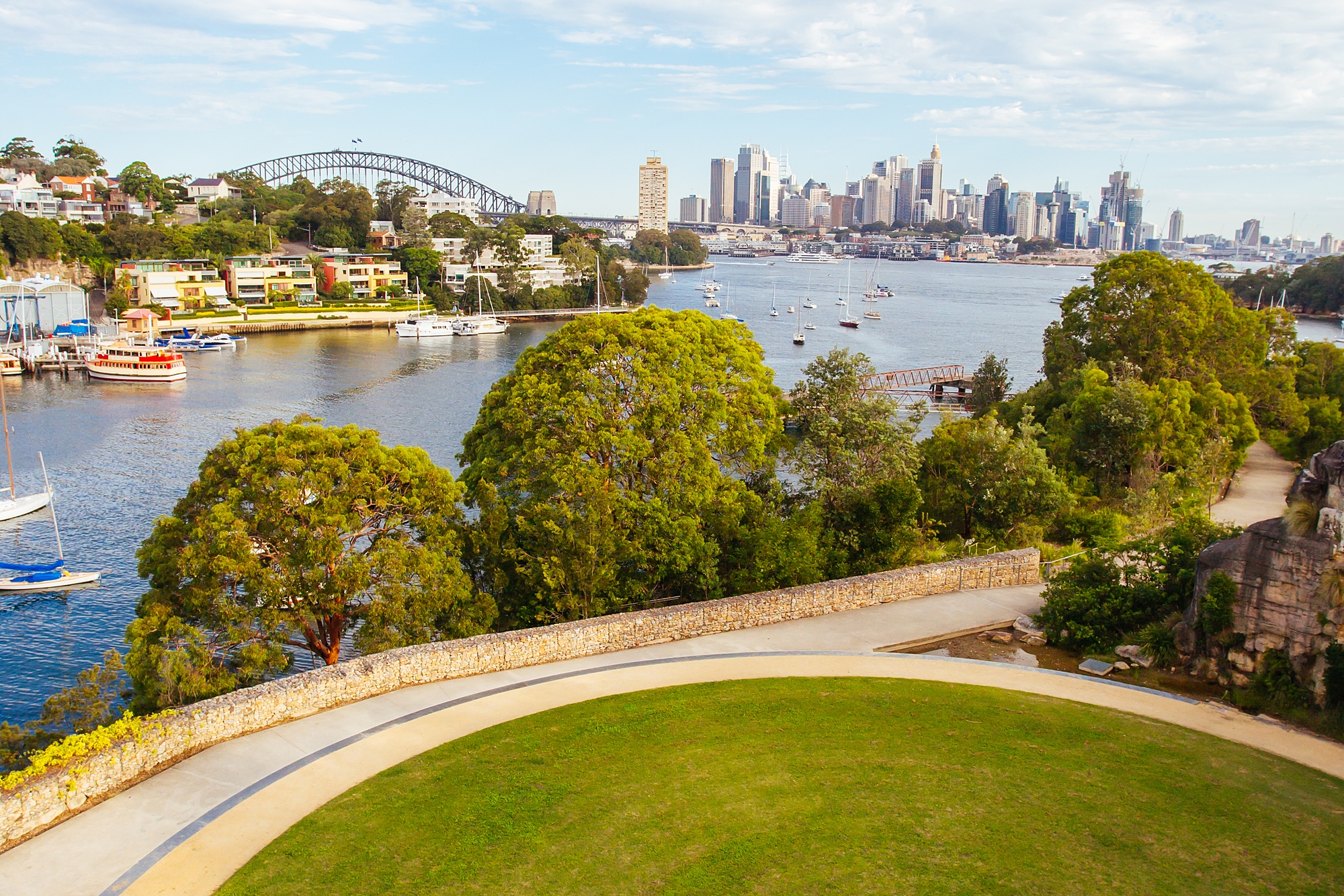 Sydney se potýká s kácením stromů kvůli výhledu na přístav