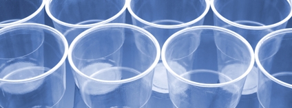 Plastové kelímky Foto: Depositphotos