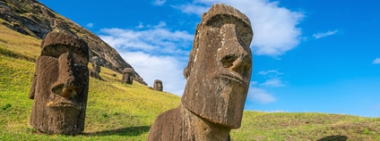Moai, Velikonoční ostrov Foto: Depositphotos
