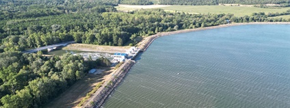Provzdušňování ramene Dyje (Staré Dyje) u výtokového stavidla do Dyje. Foto: Povodí Moravy