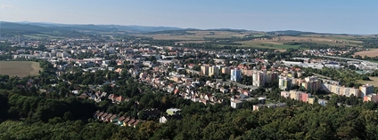 Pohled na město Krnov z rozhledny Cvilín Foto: Vlach Pavel Wikimeda Commons Pohled na město Krnov z rozhledny Cvilín Foto: Vlach Pavel Wikimeda Commons