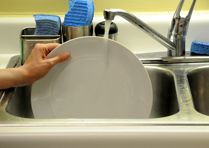 Jak správně mýt nádobí?
