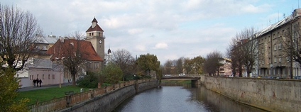 Olomouc, řeka Morava, z mostu Masarykovy třídy Foto: ŠJů Wikimeda Commons