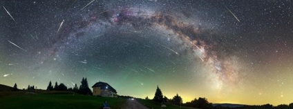 Meteorický roj Perseidy. Foto: Petr Horálek