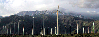 Větrná farma v okolí San Jacinto Peak v jižní Kalifornii. Foto: Wayfinder/73 Flickr.com