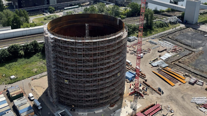 
Výstavba tepelného úložiště, které v Berlíně provozuje společnost Vattenfall. 