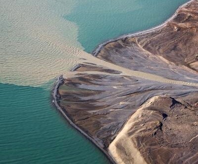 Z Grónska pochází osm procent všech sedimentů, které se ročně dostanou do světových oceánů. 