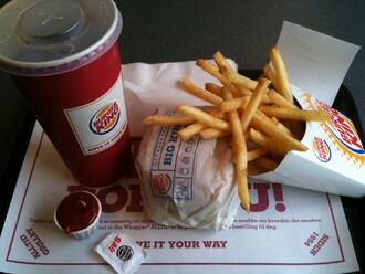Burger King nabízí prý nejlehčí obaly, ale biopotraviny zde taky nejsou v nabídce.