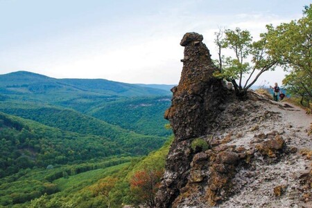 Skalní pyramidy na Vadálló-köve.