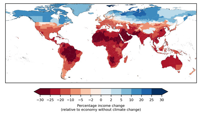 Předpokládané změny příjmů v roce 2049 ve srovnání s ekonomikou bez změny klimatu. 