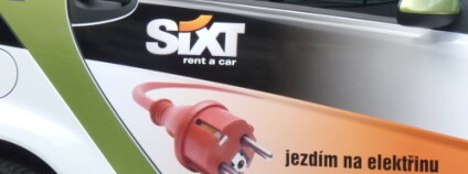 Elektromobil smart ed v barvách půjčovny Sixt Elektromobil smart ed v barvách půjčovny Sixt. Foto: Martin Singr/Ekolist.cz