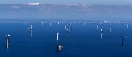 Dánská energetická firma Orsted podepsala dohodu o prodeji podílu 50 procent ve větrné elektrárně na moři Hornsea 1, která je nyní ve výstavbě, investičnímu fondu Global Infrastructure Partners (GIP). / Ilustrační foto